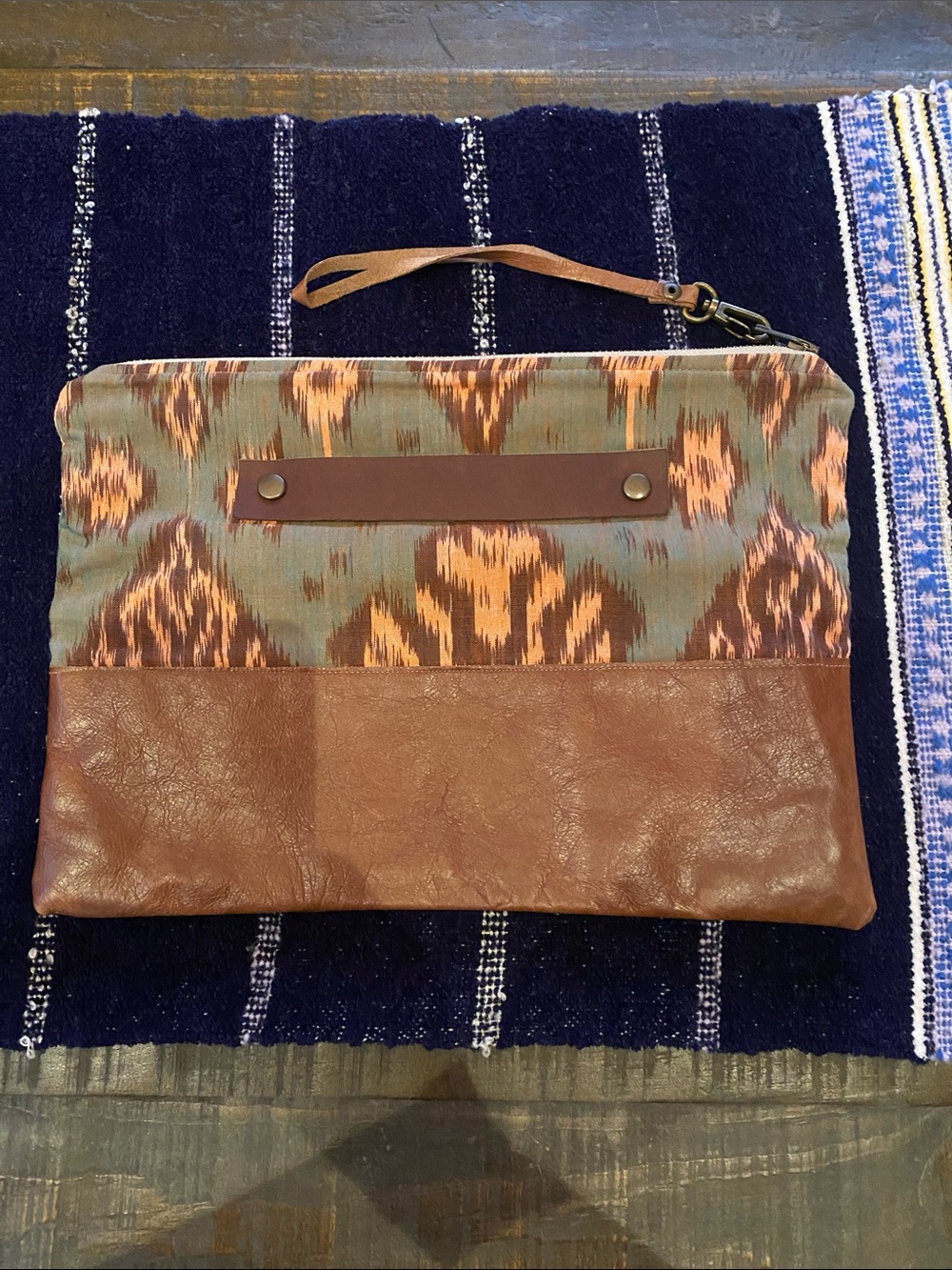 Grace Boho Ikat & Leather Clutch + FREE Smashbox Cosmetic Bag Bundle